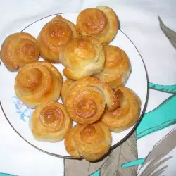 Turski slatkiš Čatal tatlasi