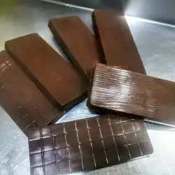 Domaća čokolada sa medom