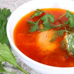 Čorba od paradajza sa jajima i soja sosom