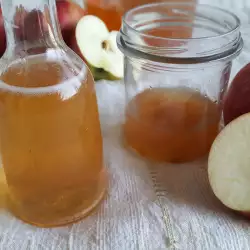 Domaće jabukovo sirće bez konzervansa