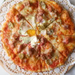 Italijanska pica sa mlevenim mesom