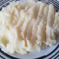 Krompir pire sa jogurtom