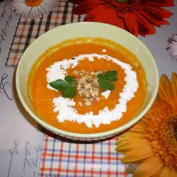 Krem supa sa bundevom i orasima