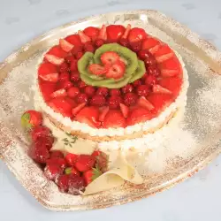 Torta sa želiranim voćem