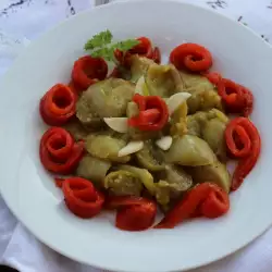 Salata sa pečenim paprikama i zelenim paradajzom