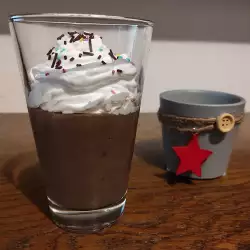 Čokoladni krem desert u čaši
