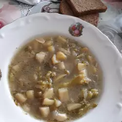 Korisna supa sa brokolijem i graškom