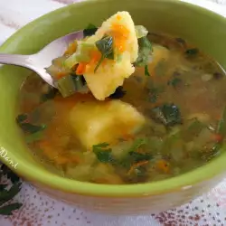 Supa sa prazilukom i knedlama od griza
