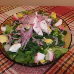 Zelena salata sa narendanim rotkvicama