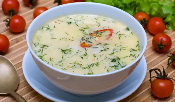 Jednostavna pileća supa sa svežim mlekom