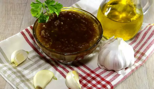 Grčki sos od belog luka - Skordalia