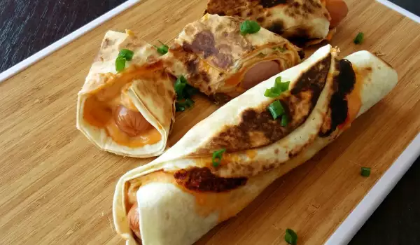 Kesadogs (Meksičhi hotdog)
