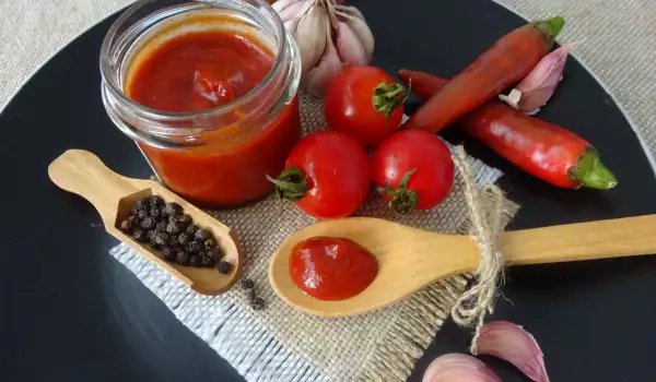 Pikantan kečap za pečena mesa