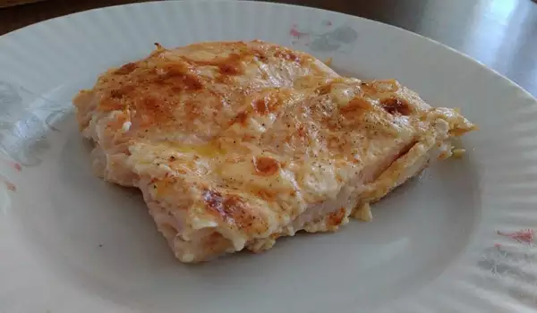 Pileće šnicle sa majonezom i topljenim sirom