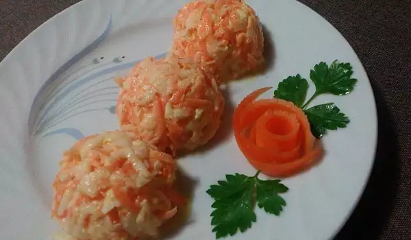 Salata od šargarepe, rotkve i majoneza