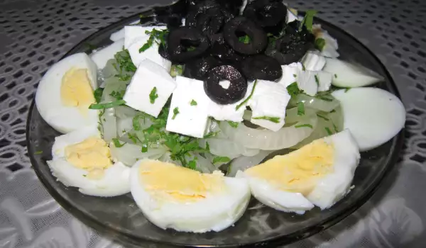 Salata sa lukom i jajima