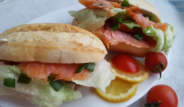 Mini sendviči sa lososom