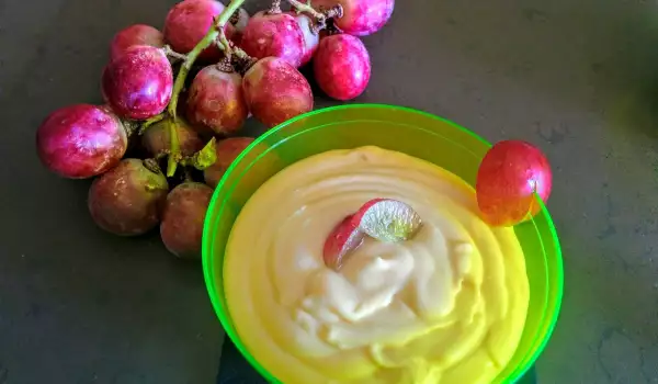 Sladoled sa grožđem i krem sirom