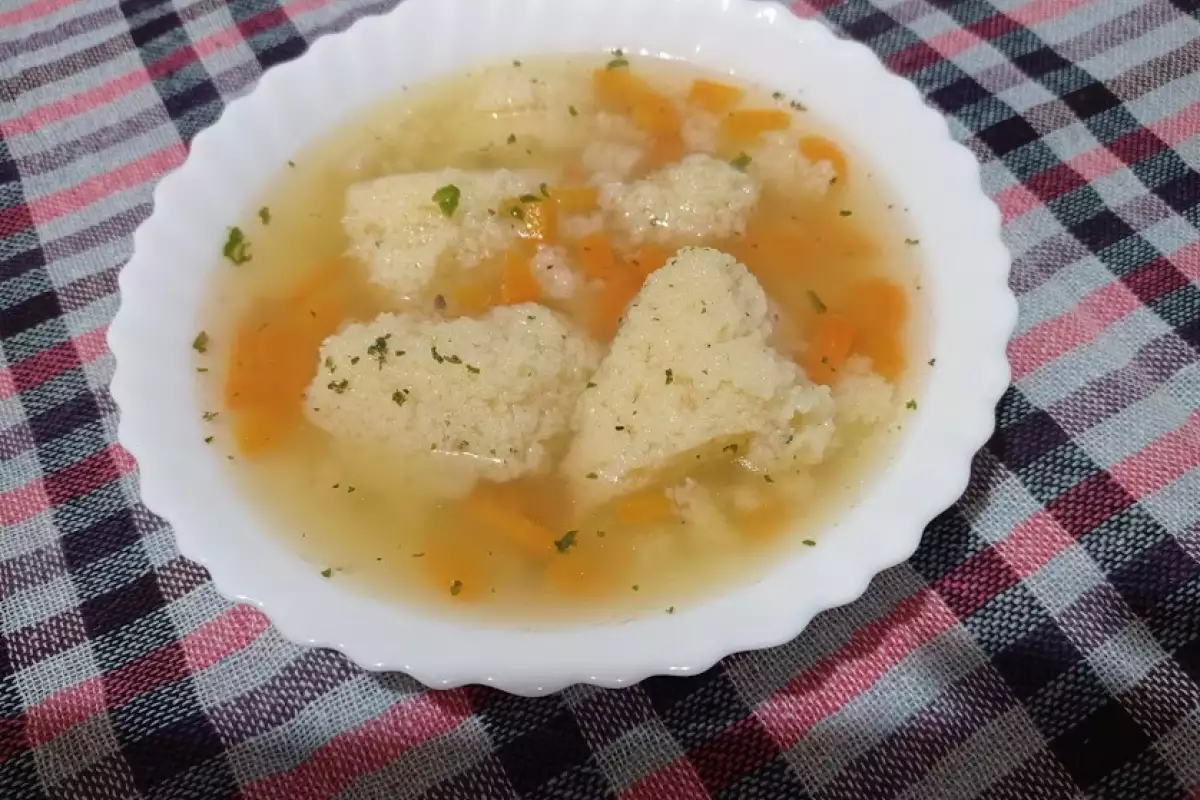 Kako se Pravi Pileća Supa