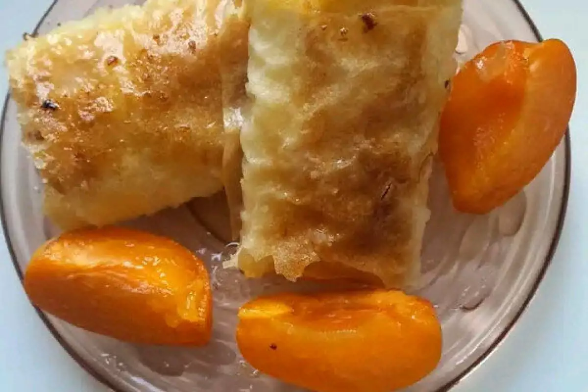 Grčka Slatka Pita sa Grizom