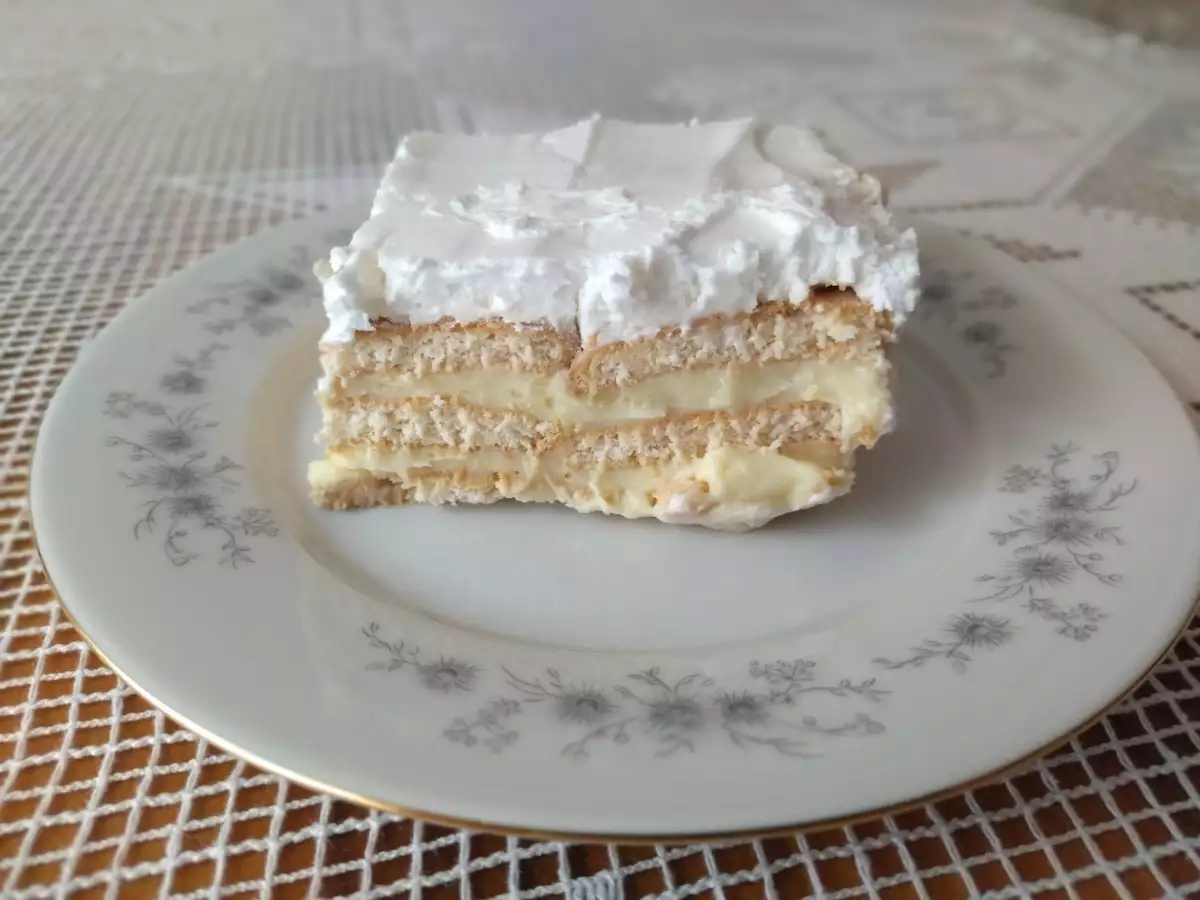 Domaća Torta sa Kremom od Vanile