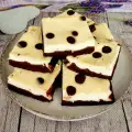 Keto čizkejk brauni sa čokoladnom korom