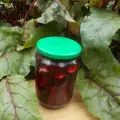 Marinirana crvena cvekla u teglama