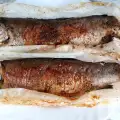 Pečena pastrmka u papiru na tiganju