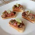 Brusketi sa tunjevinom i paradajzom