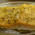Filet lososa sa orasima u rerni