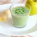 Smuti sa spanaćem, jabukom i bananom