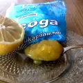 Mešavina meda, limuna i soda kod bolnog grla