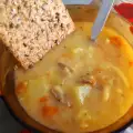 Teleća čorba sa pirinčem i rezancima