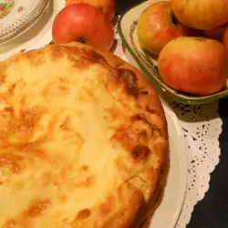 Torta od jabuka sa kremom i pavlakom