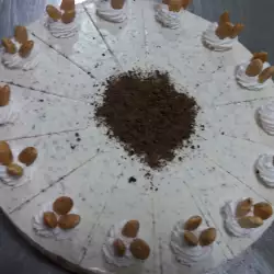 Badem krem torta sa rendanom čokoladom