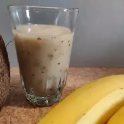 Banana frape sa kokosovim mlekom