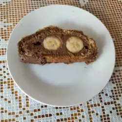 Rolat sa bananama i čokoladnim filom
