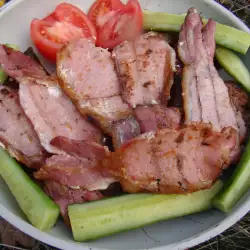 Svinjetina na roštilju sa slaninom