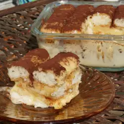 Jednostavna torta sa piškotama i domaćim kremom