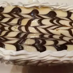 Keks torta u više slojeva