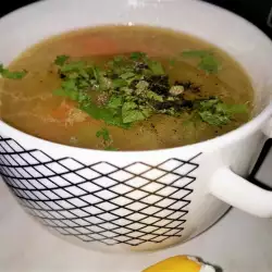 Bistra supa od povrća sa rezancima