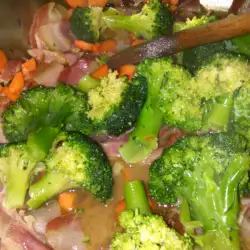 Dinstani brokoli sa testeninom
