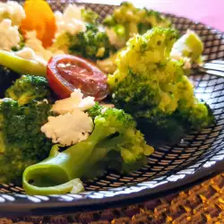 Dinstani brokoli sa sirom