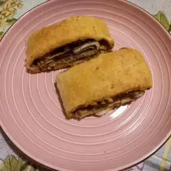 Kolač sa jabukom i slatkom od lisnatog testa bez šećera