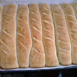 Mekani francuski hleb sa belim lukom
