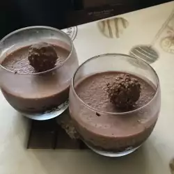 Čokoladni parfe u čaši