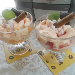 Desert u čašicama sa lubenicom i dinjom