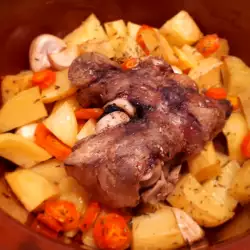 Krompir sa mesom i povrćem