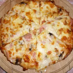 Jednostavna i ukusna pica sa svežim pečurkama