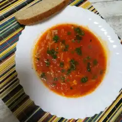 Paradajz supa sa fidom i bosiljkom